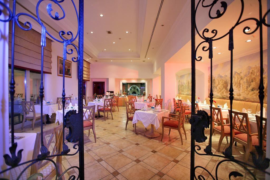 Asteria Kemer Resort Çamyuva 餐厅 照片